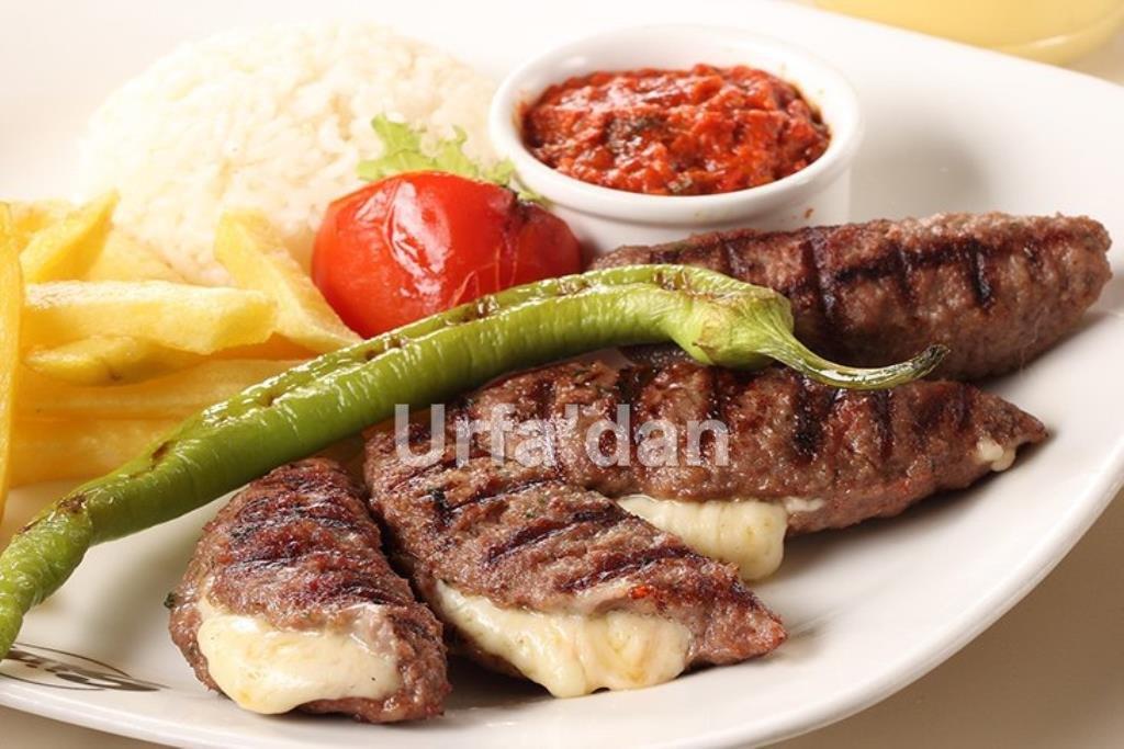 Kaşarlı Köfte